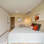 Oliveiral With River View, Heated Pool & Jacuzzi Villa *