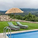 Villa Oliveiral With River View, Heated Pool & Jacuzzi *