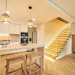 Villa Oliveiral With River View, Heated Pool & Jacuzzi Vila Nova de Cerveira