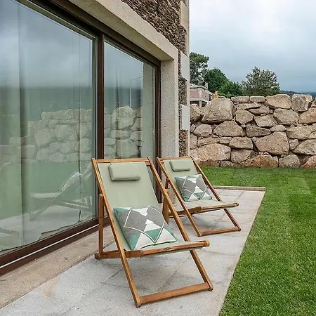 Villa Oliveiral With River View, Heated Pool & Jacuzzi Vila Nova de Cerveira