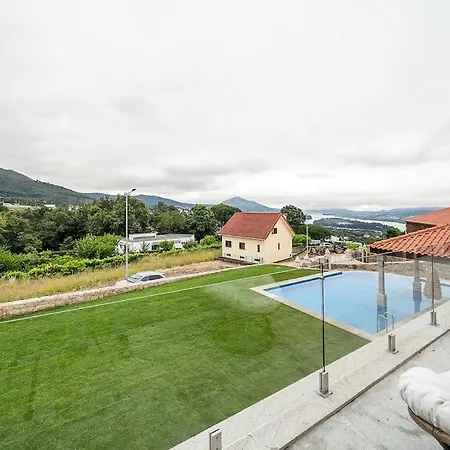 Oliveiral With River View, Heated Pool & Jacuzzi Villa *