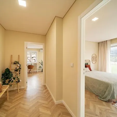 Oliveiral Countryside With River View Villa *