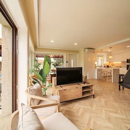 Oliveiral With River View, Heated Pool & Jacuzzi * Vila Nova de Cerveira