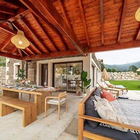 Oliveiral With River View, Heated Pool & Jacuzzi * Vila Nova de Cerveira