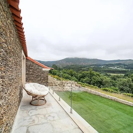 Oliveiral With River View, Heated Pool & Jacuzzi Vila Nova de Cerveira