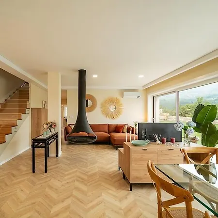 Villa Oliveiral With River View, Heated Pool & Jacuzzi
