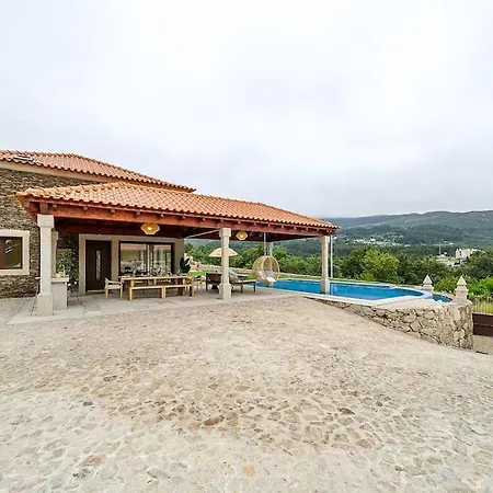 Oliveiral Countryside With River View Villa