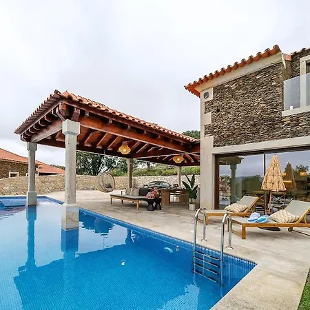 Villa Oliveiral Countryside With River View *