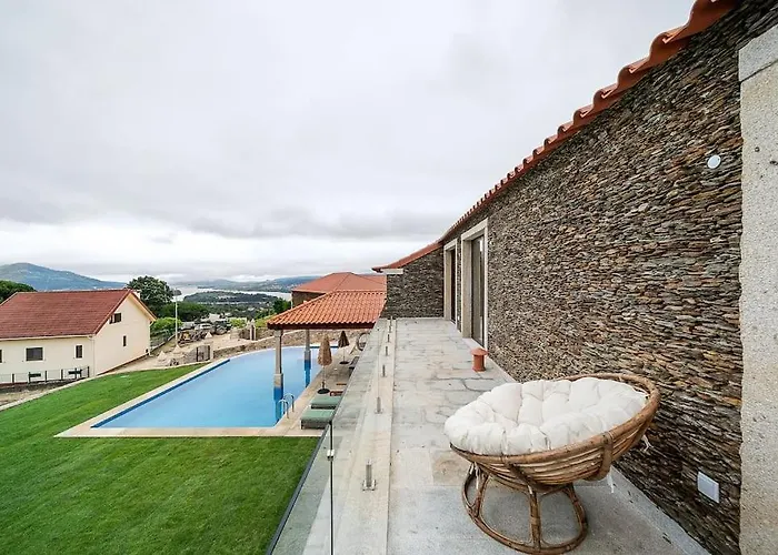 Villa Oliveiral Countryside With River View Vila Nova de Cerveira