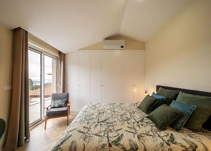 Oliveiral Countryside With River View 维拉·诺瓦·达·塞尔维尔